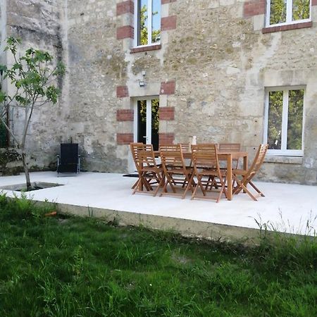 Au Repos Du Verger Couvrelles Exterior photo