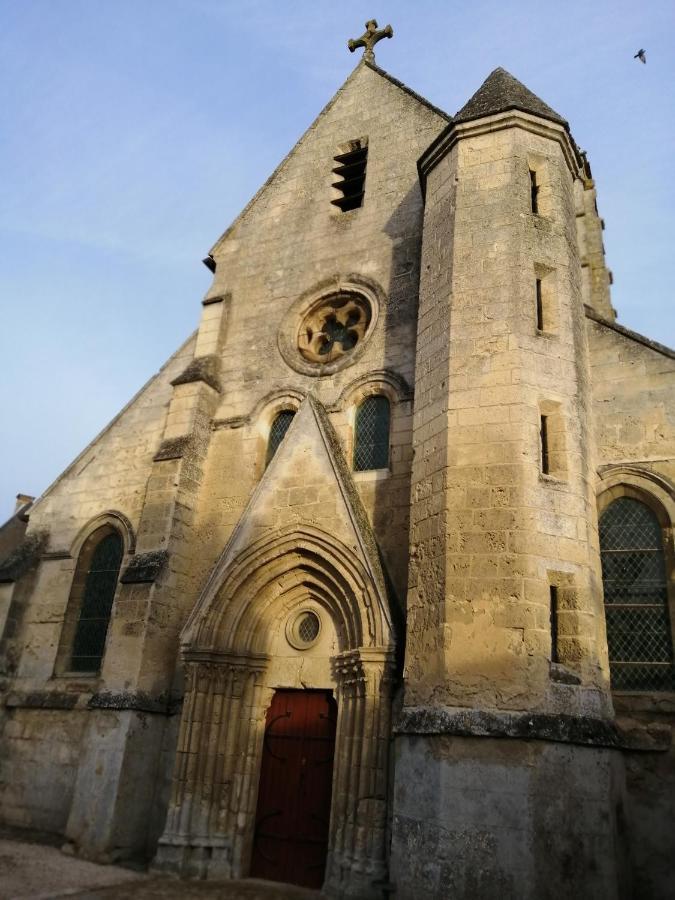 Au Repos Du Verger Couvrelles Exterior photo